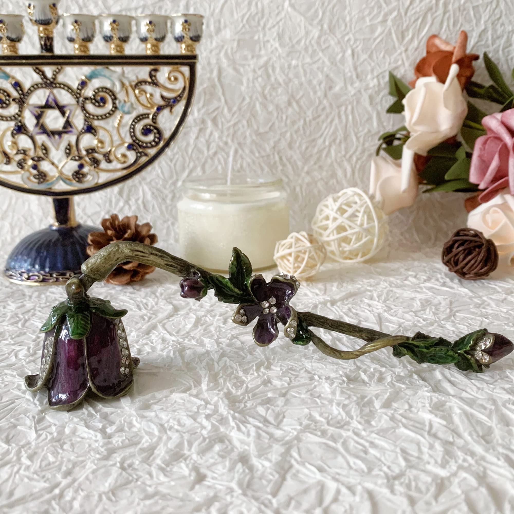 Luxuriöser Menorah-Kerzenlösch – Collectible & Vintage Dolls For Wedding Bewertung und Preis