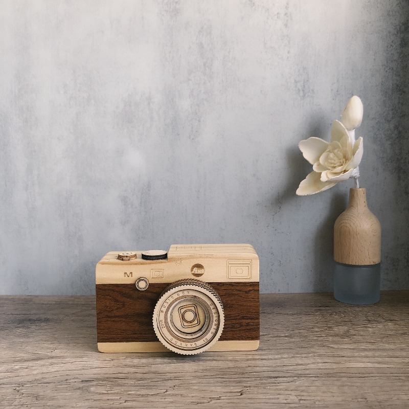 Vintage Holz-Kamera-Spieluhr H – Collectible Vintage Cameras Bewertung und Preis