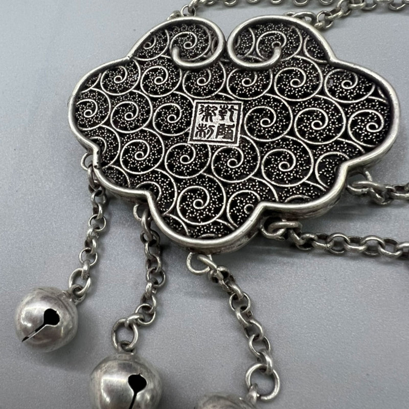 Vintage-Sammlerstück aus Edels – Vintage Collectible Market Bewertung und Preis
